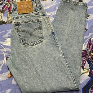 Women’s Vintage 550 Levi’s
